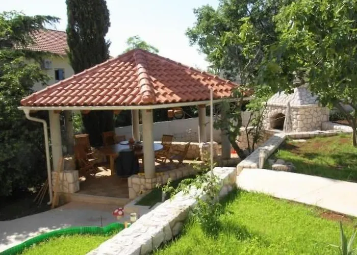 In Mit Balkon By Interhome * Selce